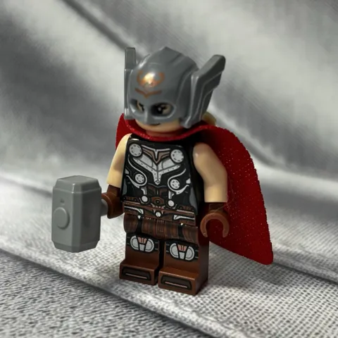 Mighty Thor Jane Foster 76207 76208 LEGO Marvel Super Heroes MiniFigure