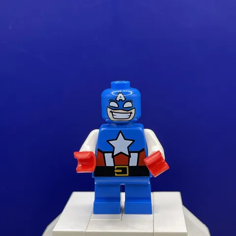 LEGO® Minifig sh0250 - Captain America - Short Legs