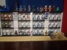 LEGO 64 Star Wars Troopers And Droids. Including  60+ Guns