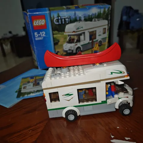LEGO City: Camper Van (60057) -