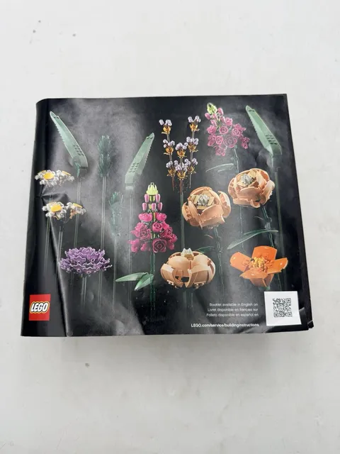 LEGO Icons Flower Bouquet 10280 Instruction Manual Only Illustrated Botanical