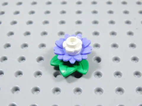 LEGO Purple w/ White Flower Plants Minifig BI