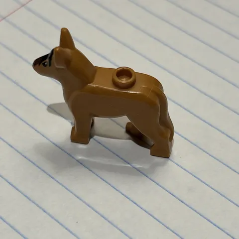 Lego New Medium Nougat Dog Alsatian German Shepherd w/ Black Eyes Part
