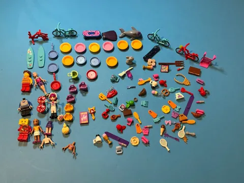LEGO Mini-Dolls/Mini-Figures Assorted Accessories Lot, Random Parts. L2-14