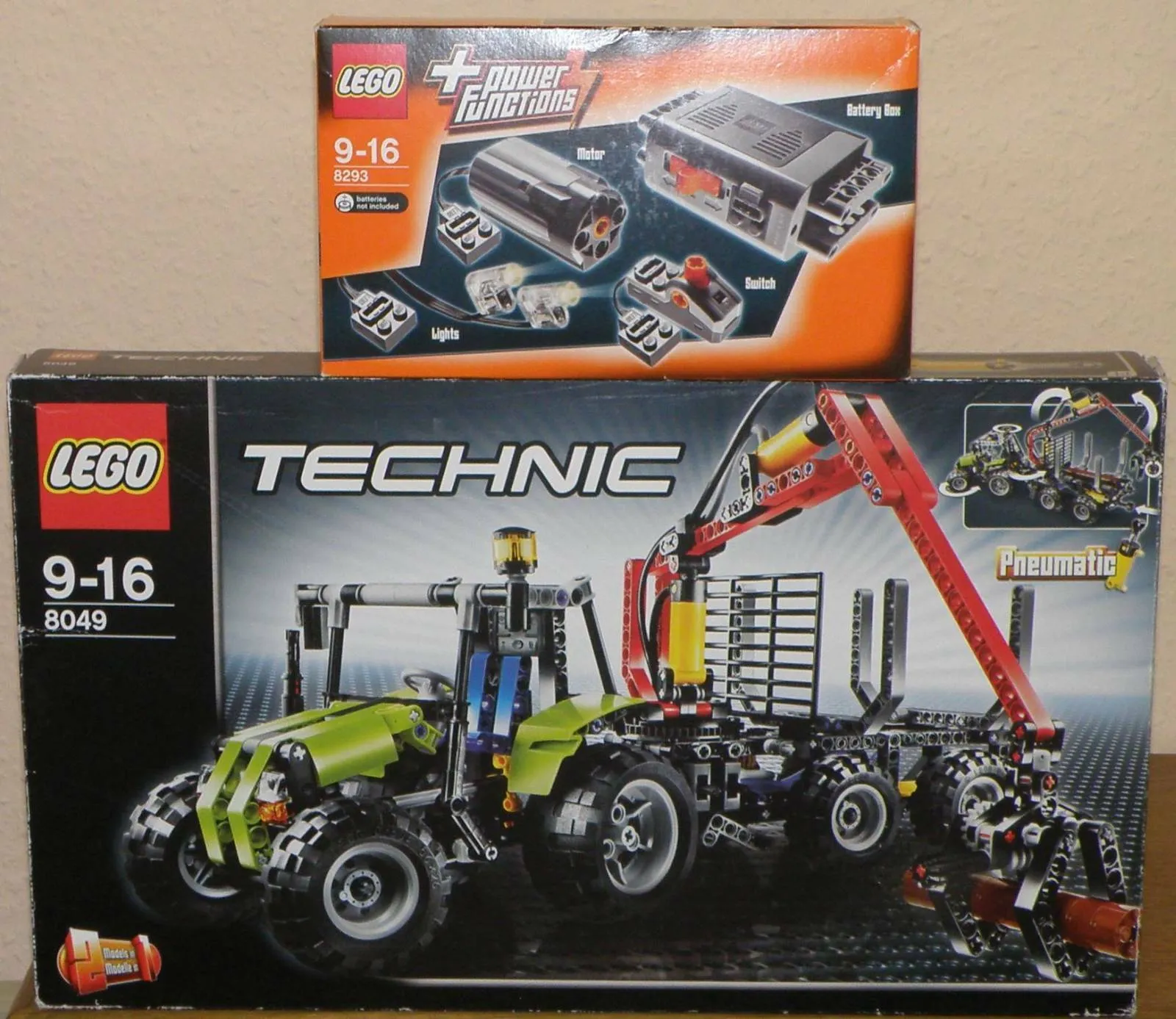 Lego Technic 8049 Tractor with Forestry Crane with Original Box 100% Complete + Powerfunctions