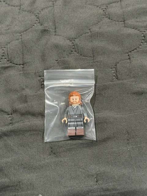 Lego Star Wars Light Custom LC “The Exiled Master”  IN HAND