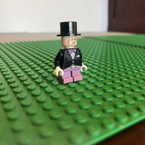 Lego The Penguin Minifigure 76035 Jokerland 10937 Arkham sh0060