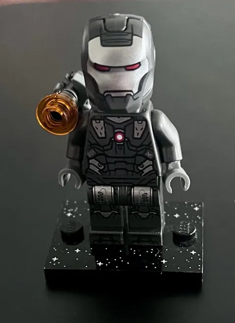LEGO Marvel Super Heroes War Machine Minifigure