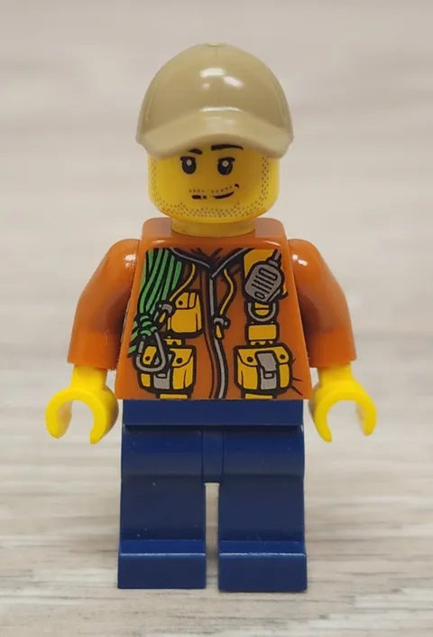 Lego cty0820 City Jungle Explorer Dark Orange Jacket Pouches Minifigure READ!