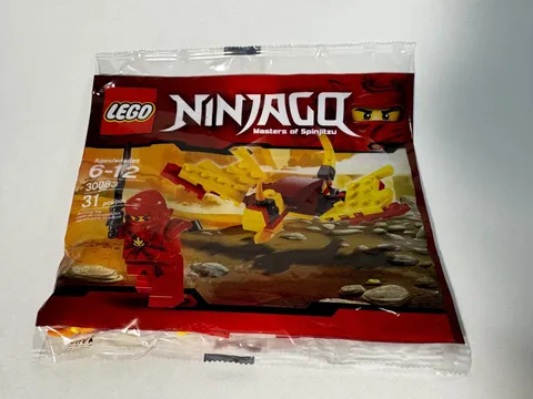 Lego Ninjago: Dragon Fight Polybag (30083) - New & Sealed Kai The Golden Weapons