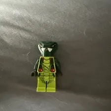 Lego Mini Figure Ninjago Legacy Rise of the Snakes Spitta from Set #70679