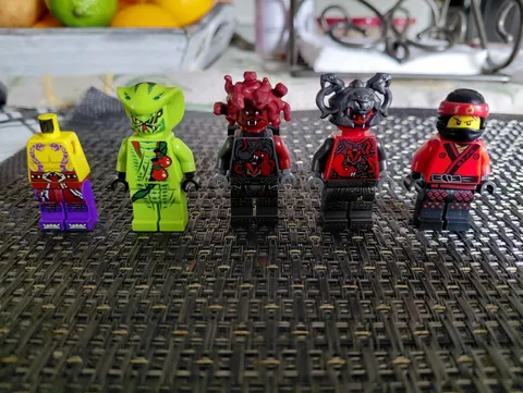 LEGO NINJAGO Minifigures Lot Of 5