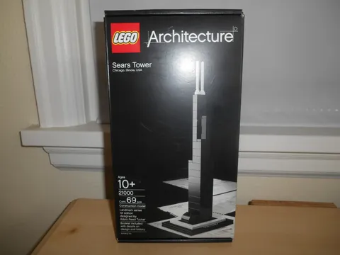 LEGO Architecture SEARS TOWER 21000 New Sealed Box 69 Pieces Retired RARE