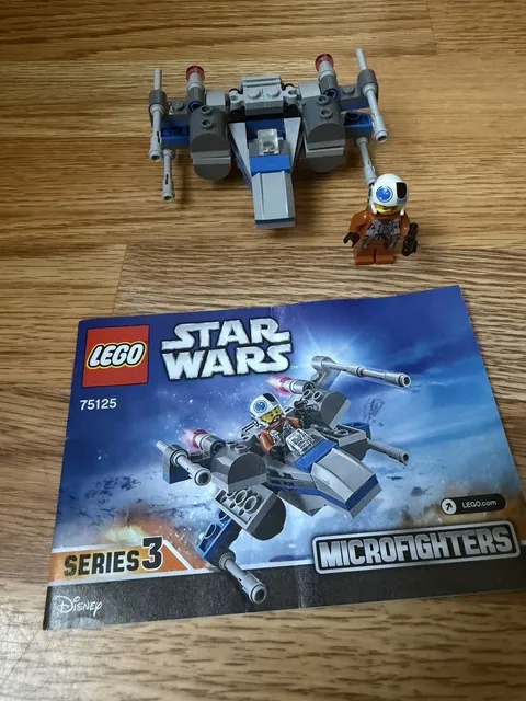 LEGO 75125 Star Wars: Resistance X-Wing Fighter Microfighter Retired Complete