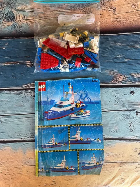 LEGO Town: Coastal Cutter (6353) 100% complete with instructions.