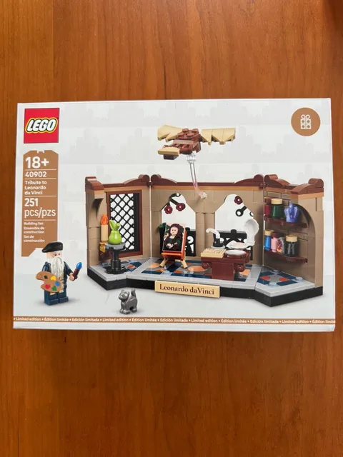 Leonardo Da Vinci Gift W Purchase - LEGO 40902