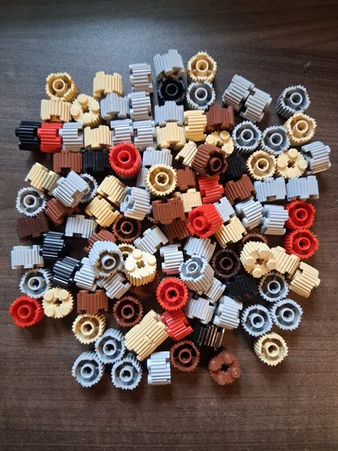LEGO Bulk Lot 100+ 2x2 Round Bricks Grille + Axle Hole / Columns