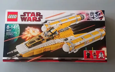 LEGO 8037 Star Wars Anakin's Y-wing Starfighter Clone Wars 570 Pieces New