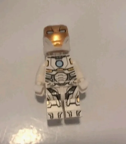 LEGO marvel space iron man mini figure white suit genuine LEGO 