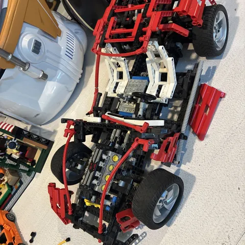 LEGO TECHNIC: Super Street Sensation (8448) - Incomplete. See Description