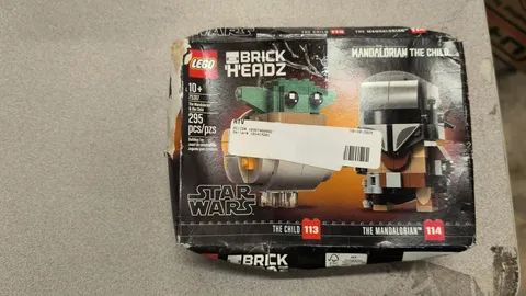 LEGO Star Wars: The Mandalorian & the Child (75317) - New distressed - G2