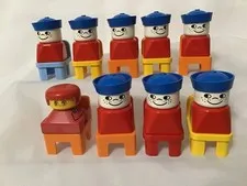 vintage Lego duplo people head figures, lot of 9