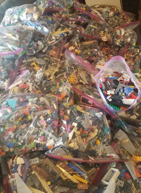 LEGO Bulk Lot Mixed Bricks Pieces & Parts Multicolor Plastic Bag