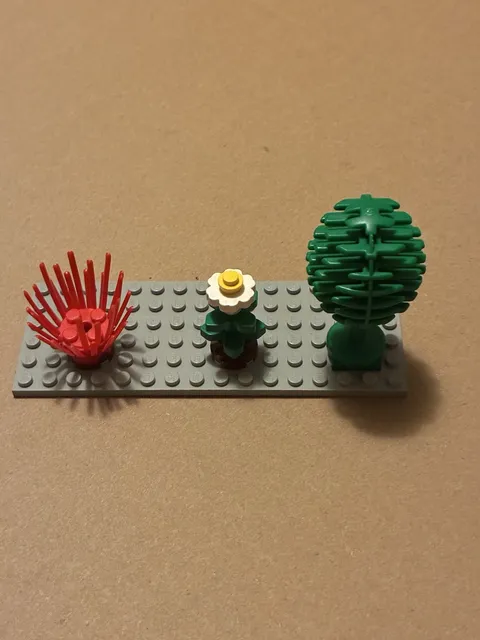 Lot Of Vintage LEGO Plants And Tree