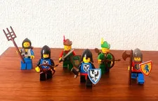 LEGO Minifigure Castle 6103 Black Falcon Lion Knight Lot Set Bulk Sale