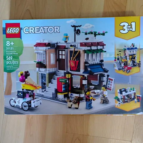 LEGO Creator 3-in-1 Downtown Noodle Shop 31131 Building Set 569pcs Age 8+