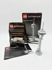 LEGO ARCHITECTURE Seattle Space Needle 21003 Retired Set Near Complete