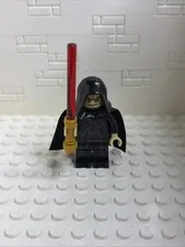 LEGO Star Wars Emperor Palpatine Minifigure /red lightsaber/cape/hood- Minifig