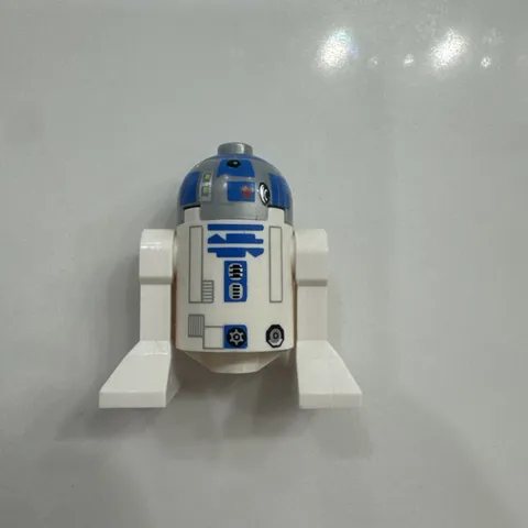 LEGO Star Wars Astromech Droid R2-D2 The Clone Wars 8037 SW0255