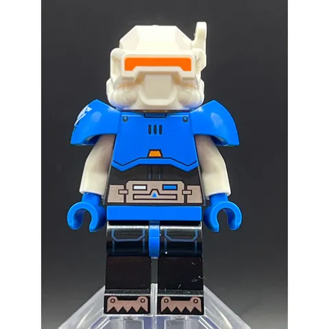 LEGO Space Ice Planet 2002 Series 26 Minifigure Blue Armor White Helmet col444
