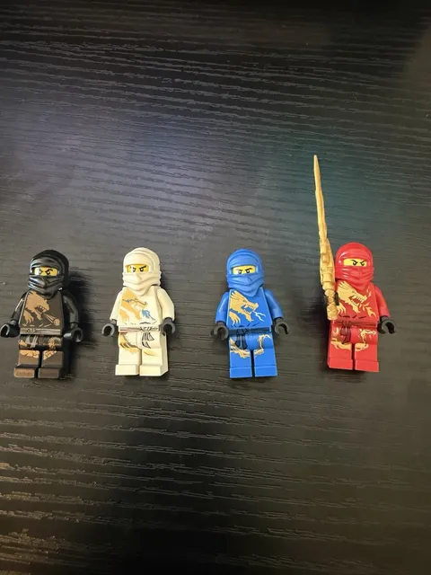 LEGO NINJAGO Rise of the Snakes Minifigure Lot 4 Cole Zane Kai Jay + Sword
