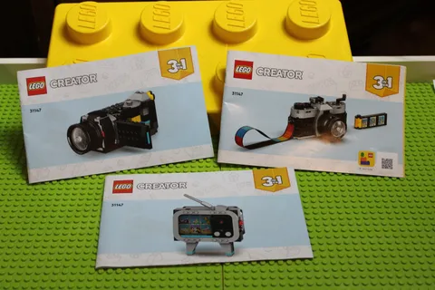 LEGO (31147) CREATOR: Retro Camera, Used, 100% Complete W/Manuals, No Box