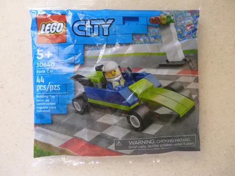 Lego City RACE CAR 30640 Poly Bag Set New Factory Sealed 2023