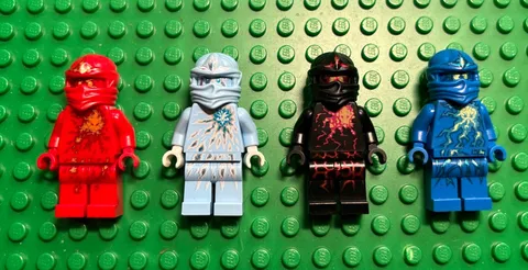 LEGO Ninjago NRG Minifigures complete set Kai Jay Zane Cole *Read Condition!