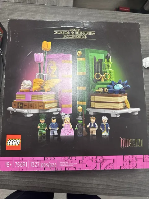 LEGO Wicked Glinda & Elphaba Bookends Set 75691 1327 pcs 18+ (2024)