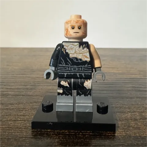 LEGO Star Wars Anakin Skywalker Transformation Minifigure - From Set 75183