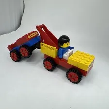 Vintage LEGO Universal: Basic 393-2 Tow Truck With Minifigure- INCOMPLETE 