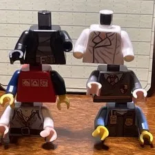 LEGO bulk torso pieces  (4 Pieces)