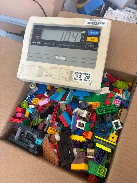 Lego Lot 10.4 Pounds Parts Pieces Loose Building Blocks Mini Figs Clean Bulk