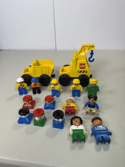 Lego Duplo Lot Of Construction Trucks/Works & Mixed Minifigures People Used 