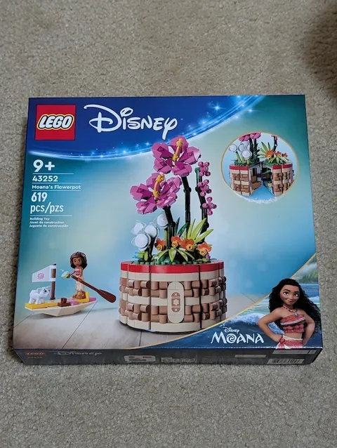 LEGO Disney Moana’s Flowerpot (43252)