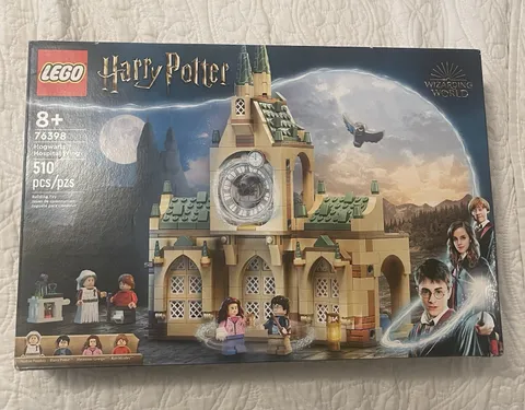 LEGO Harry Potter - Hogwarts Hospital Wing (76398) - SEALED