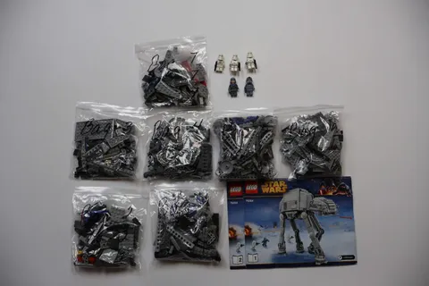 LEGO® Star Wars™ 75054 AT-AT™ ☀️100% Complete W/Instructions
