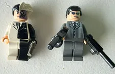 LEGO Batman Minifigure Two-Face - Black Stripe Hips (bat004)  & Henchman 2006