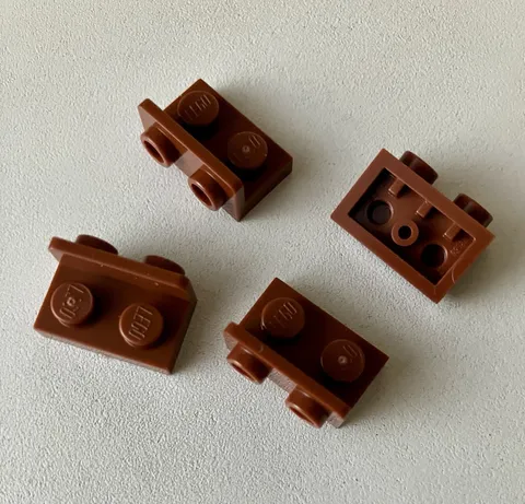 LEGO 4x NEW Pieces Bracket 1x2 - 1x2 Inverted REDDISH BROWN #99780