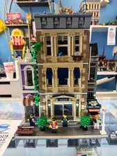 10278 Police Station Modular Building *MISSING 1 Fig* - Used